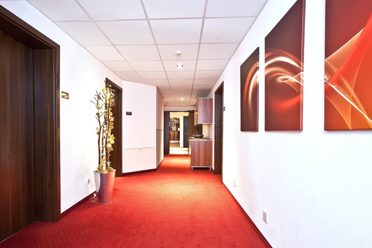 Hotel-Renner Buchbach Esterno foto